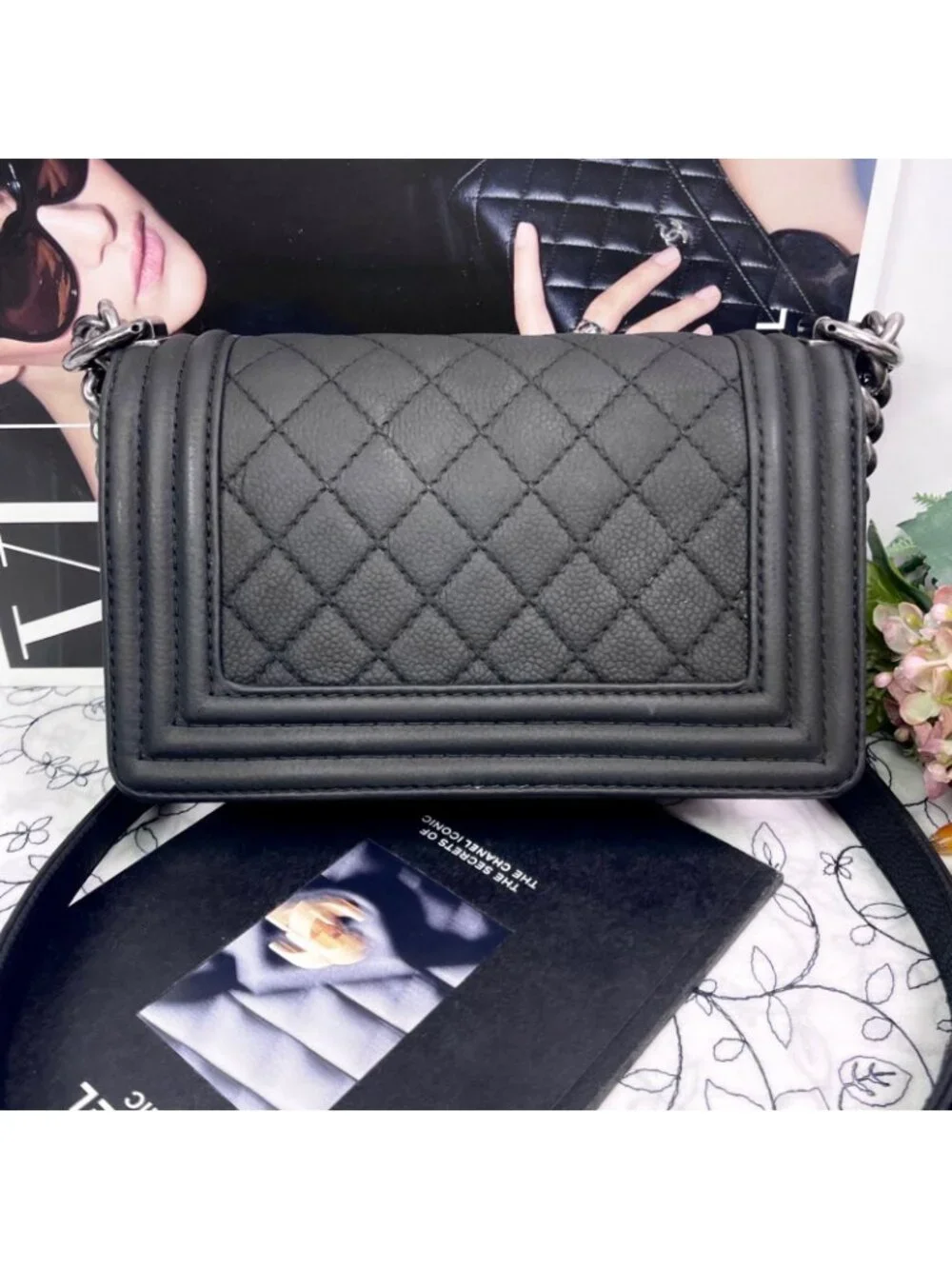 Chanel Boy Caviar Leather Chain Shoulder Handbag
